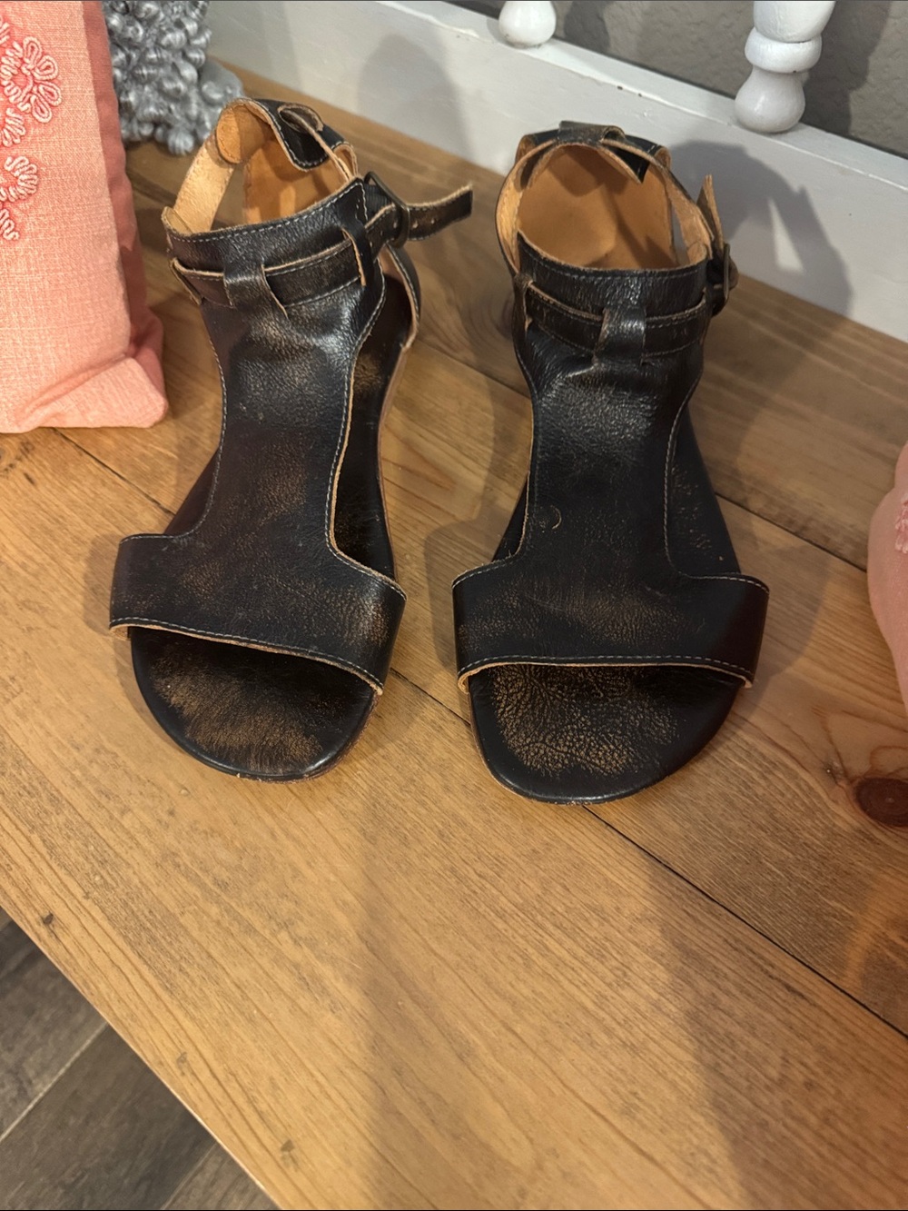 BED|STU Black T-Strap Ankle Buckle Sandals GREAT CONDITION!